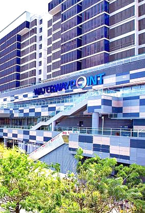 Shaw Theatres Waterway Point