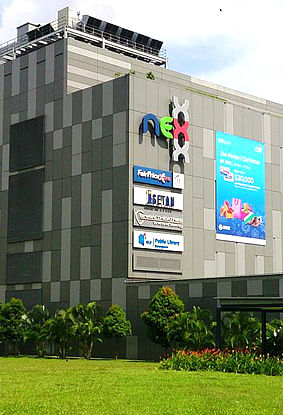 Shaw Theatres nex